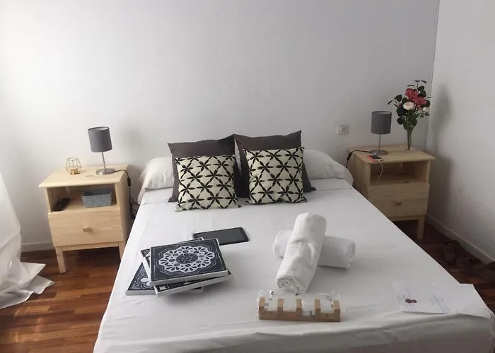 Gran Via Valverde Apartaments & Rooms Parking